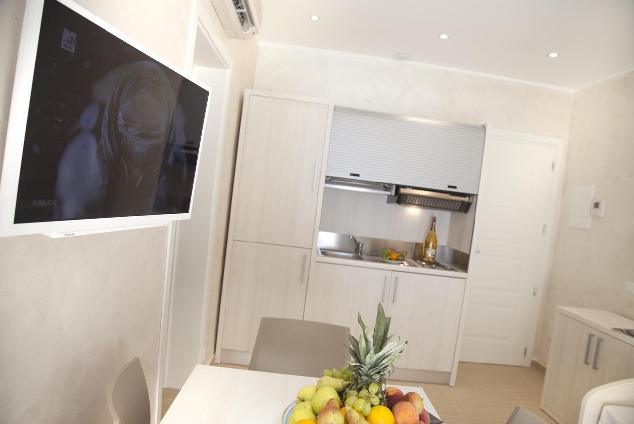 Marina Beach Suite Hotel Rimini Eksteriør billede